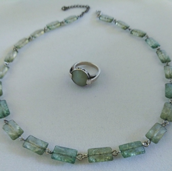 Vintage Mint Green necklace, Prehnite Silver ring - Picture 6 of 8